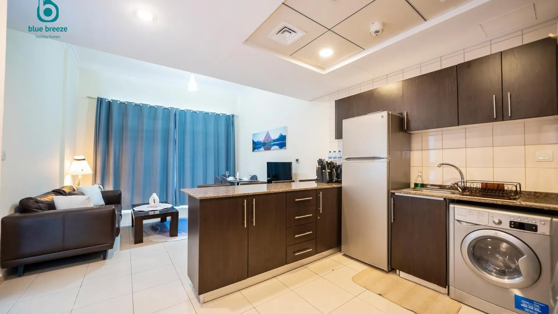Apartment Blue Breeze - Chic Marina Retreat With Balcony And Canal Views Dubai United Arab Emirates