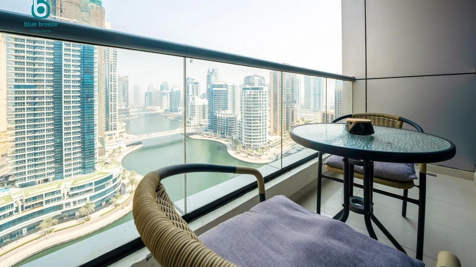 Blue Breeze - Chic Marina Retreat With Balcony And Canal Views Dubai 0*,